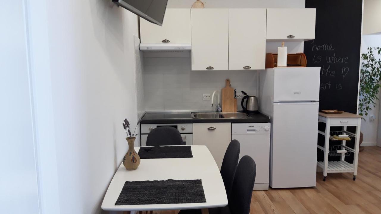 Lili Apartment In Zadar Pet Friendly, Free Parking Екстериор снимка